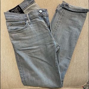 Abercrombie & Fitch Men’s Langdon Slim, Light Wash Jeans